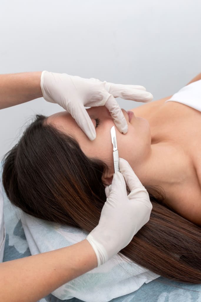 Dermaplaning